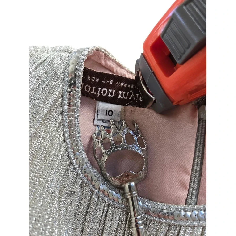 80s Vintage Morton Myles‎ For The Warrens Sz 10 Silver Lame Dress USA EUC - Picture 15 of 16